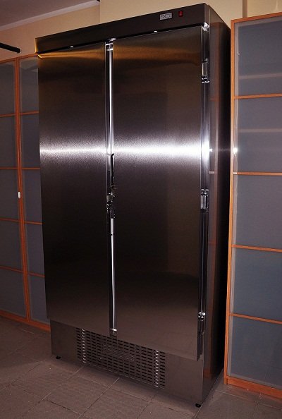 Холодильные камеры для меховых изделий Irbis